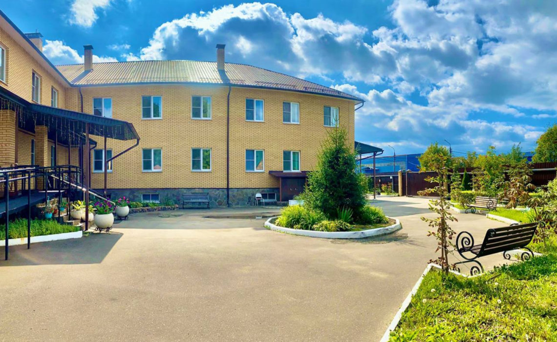 Пансионатов для пожилых "Родной очаг" в городе Щёлково